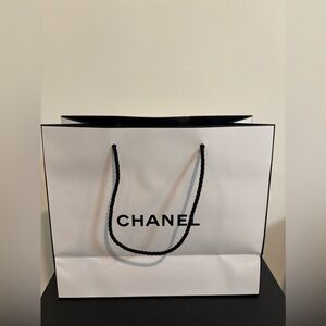 Chanel shopping bag